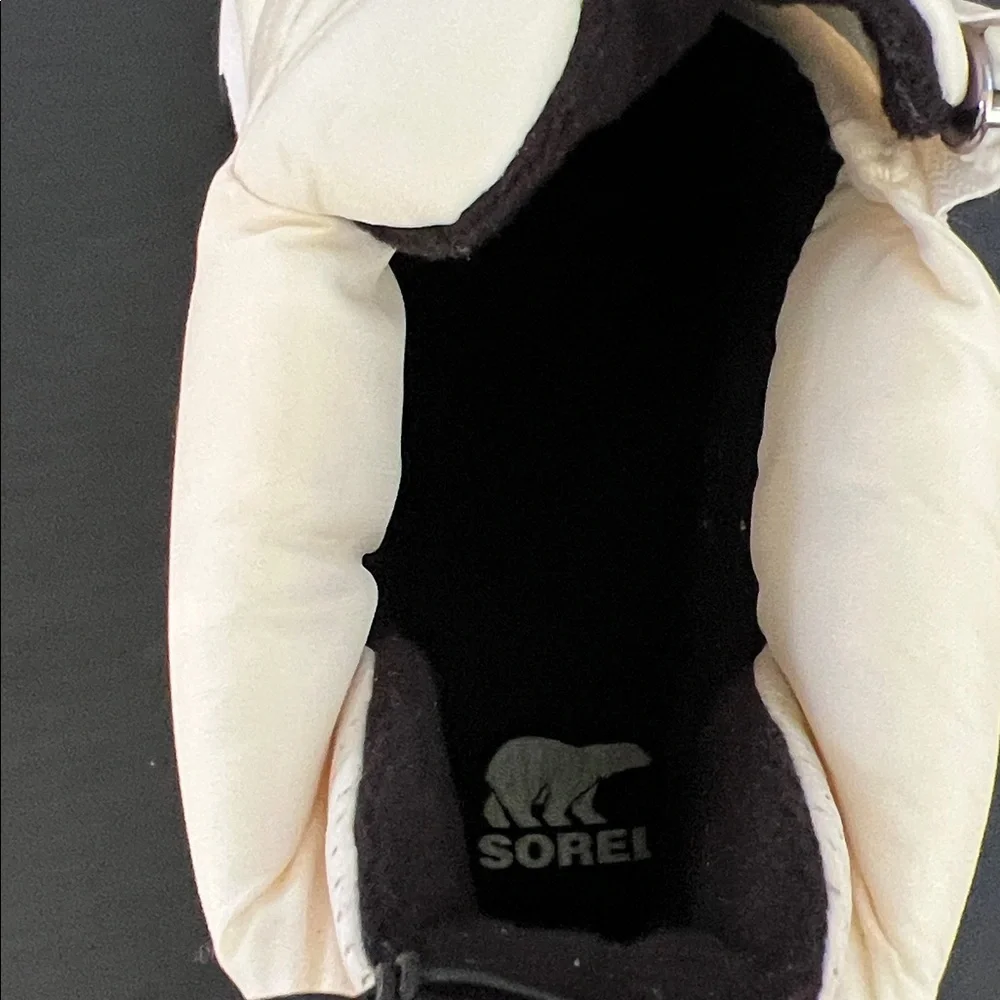 SOREL Kinetic Impact Waterproof Zip Bootie . (Women)